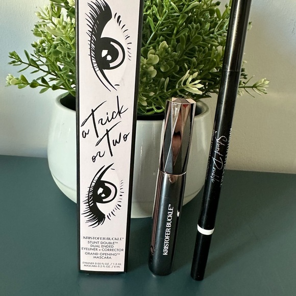 Kristoffer Buckle A TRICK OR TWO Stunt Double Duo Ended Eyeliner + Corrector - Picture 4 of 4